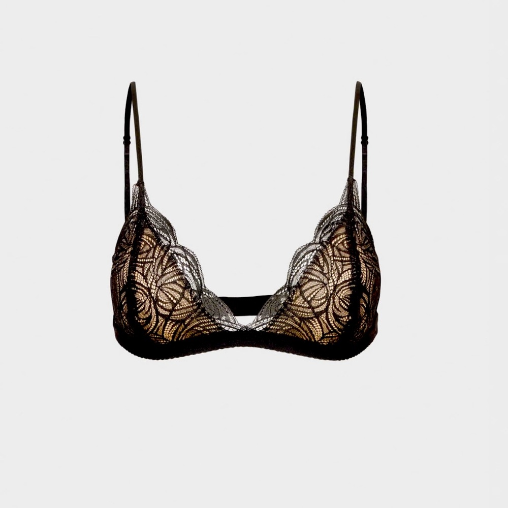 Aritzia Talula Monterey Bralette size L